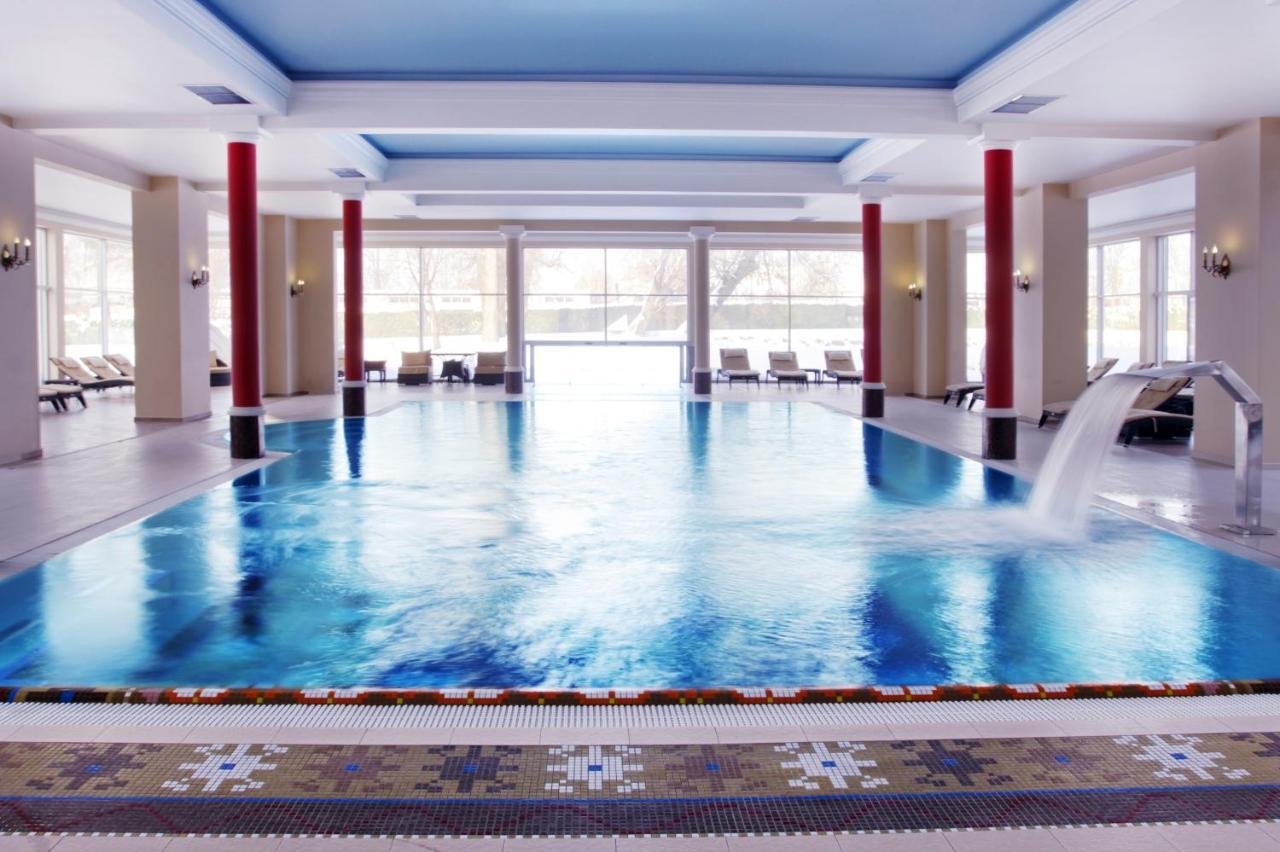 Palac Zelechow Spa & Wellness Exteriör bild