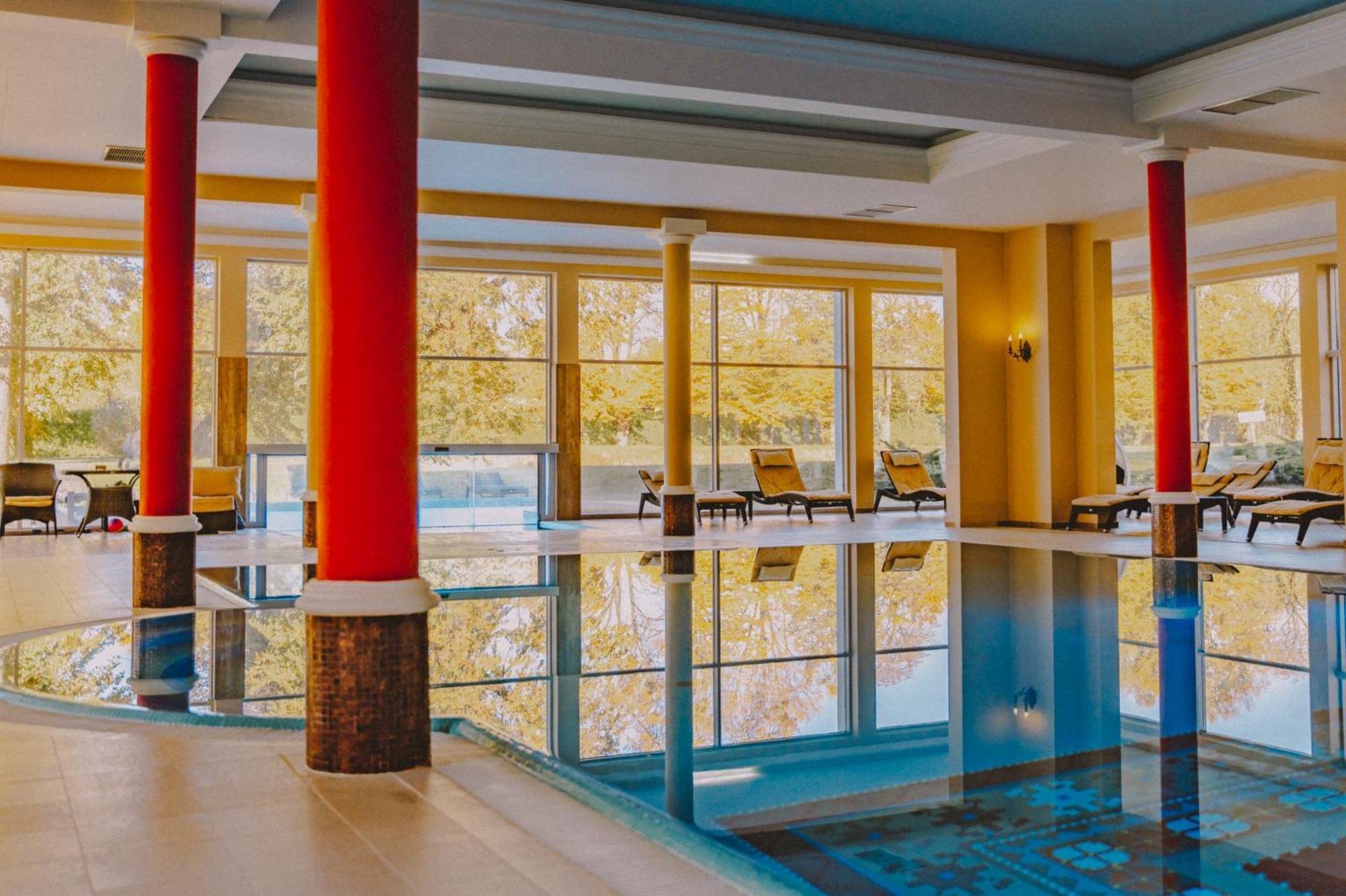 Palac Zelechow Spa & Wellness Exteriör bild